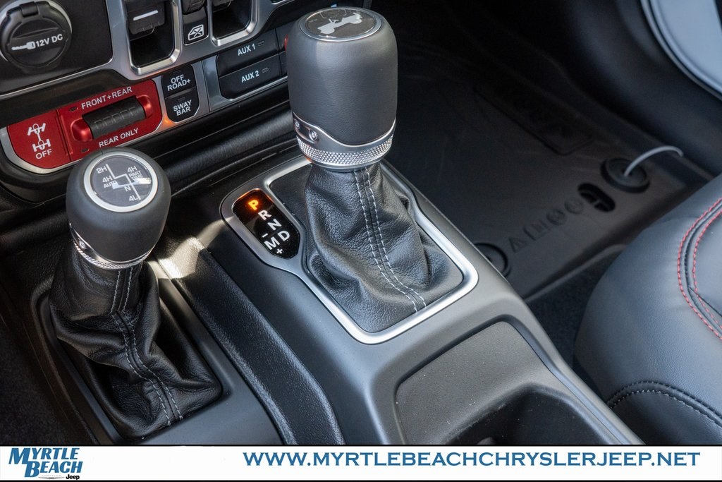 2025 Jeep Wrangler Rubicon X photo 26