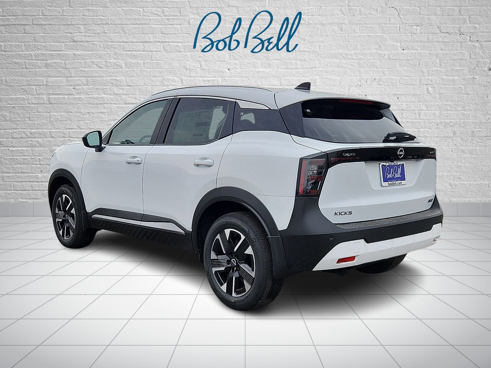 2026 Nissan Kicks SV photo 2