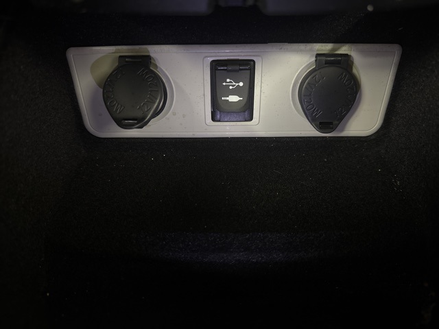 2015 Toyota Avalon XLE Premium photo 14
