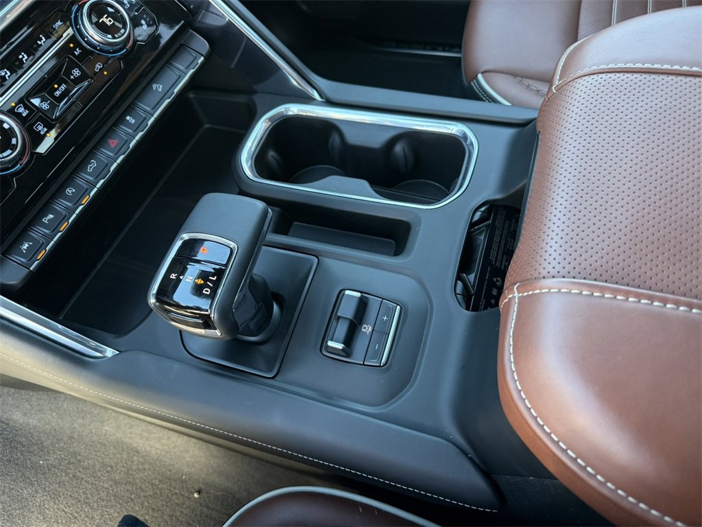 2025 GMC SIERRA - Image 25