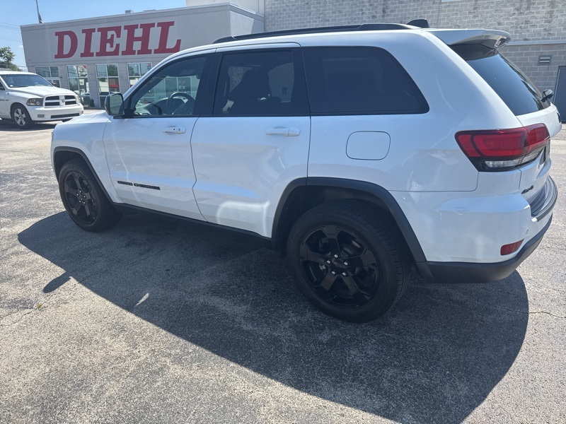2020 Jeep Grand Cherokee Upland photo 2