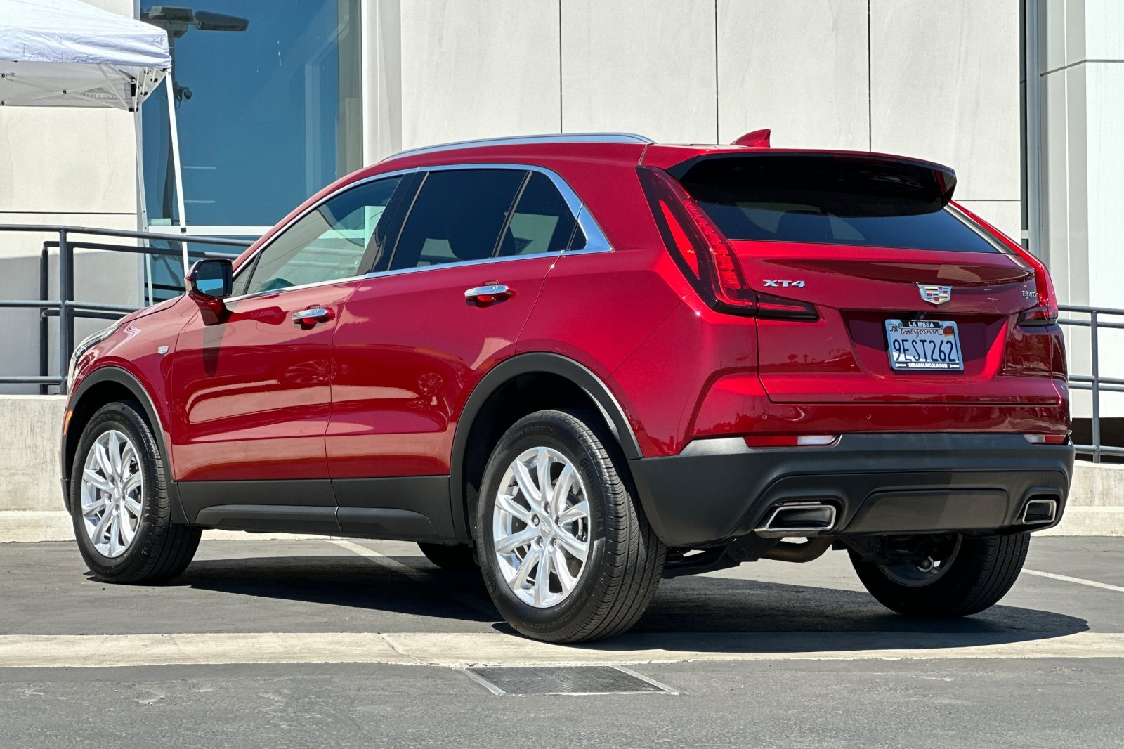 2023 Cadillac XT4 Luxury photo 4
