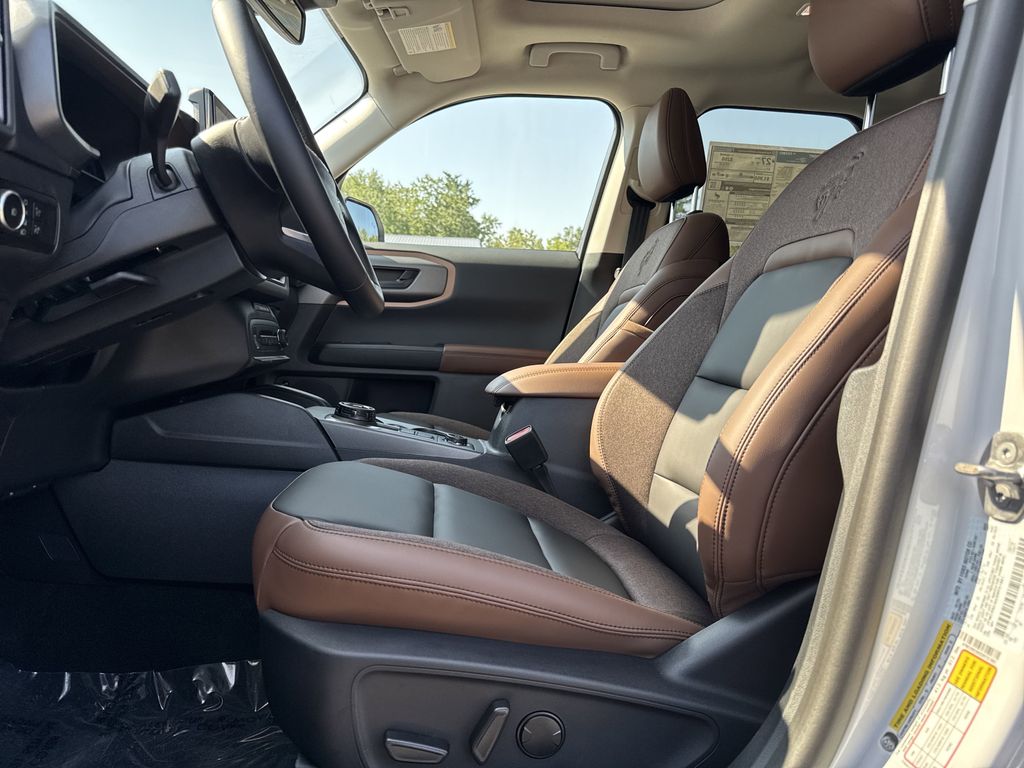 2025 Ford Bronco Sport Outer Banks photo 18