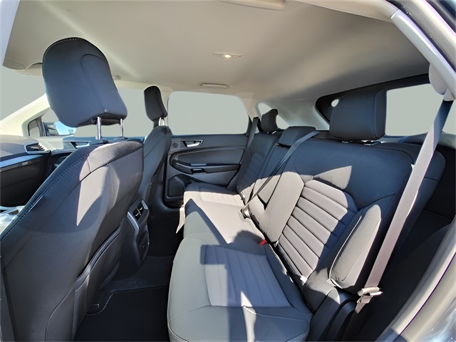 2024 Ford Edge SE photo 31