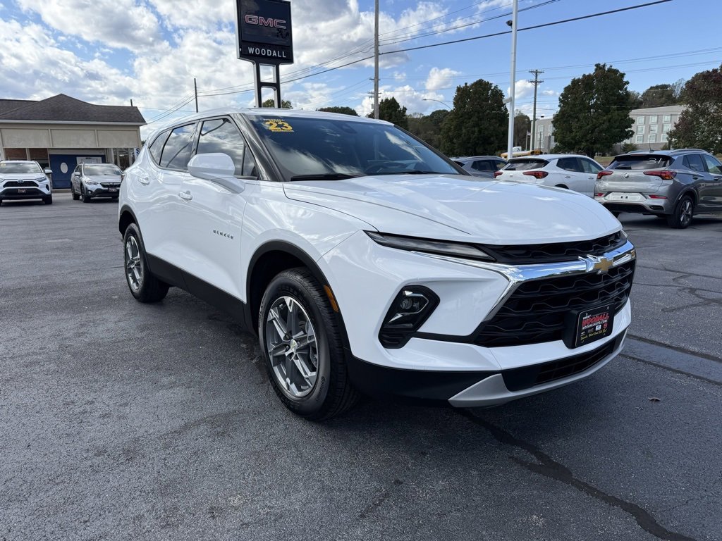 2023 Chevrolet Blazer 2LT's photo