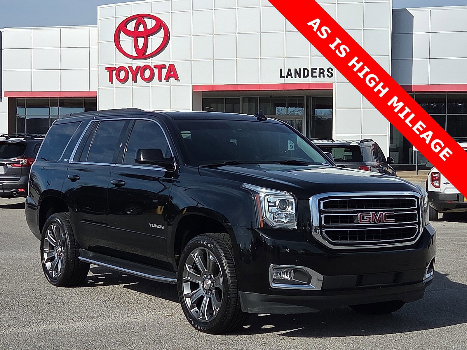 2020 GMC Yukon SLT's photo