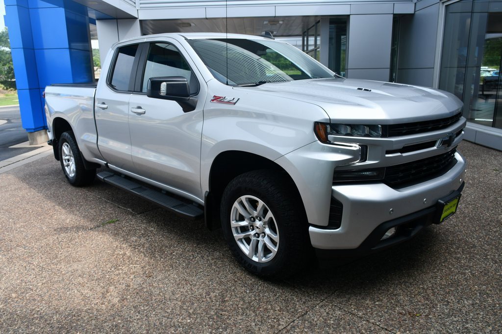 2022 Chevrolet Silverado 1500 RST photo 11