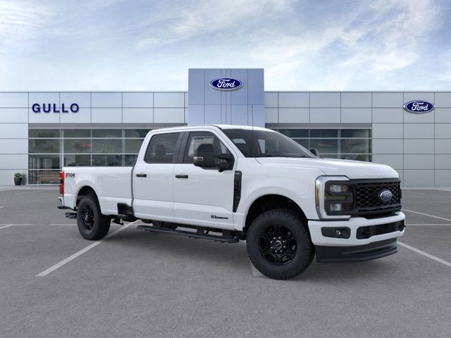 2025 Ford F-350 photo 7