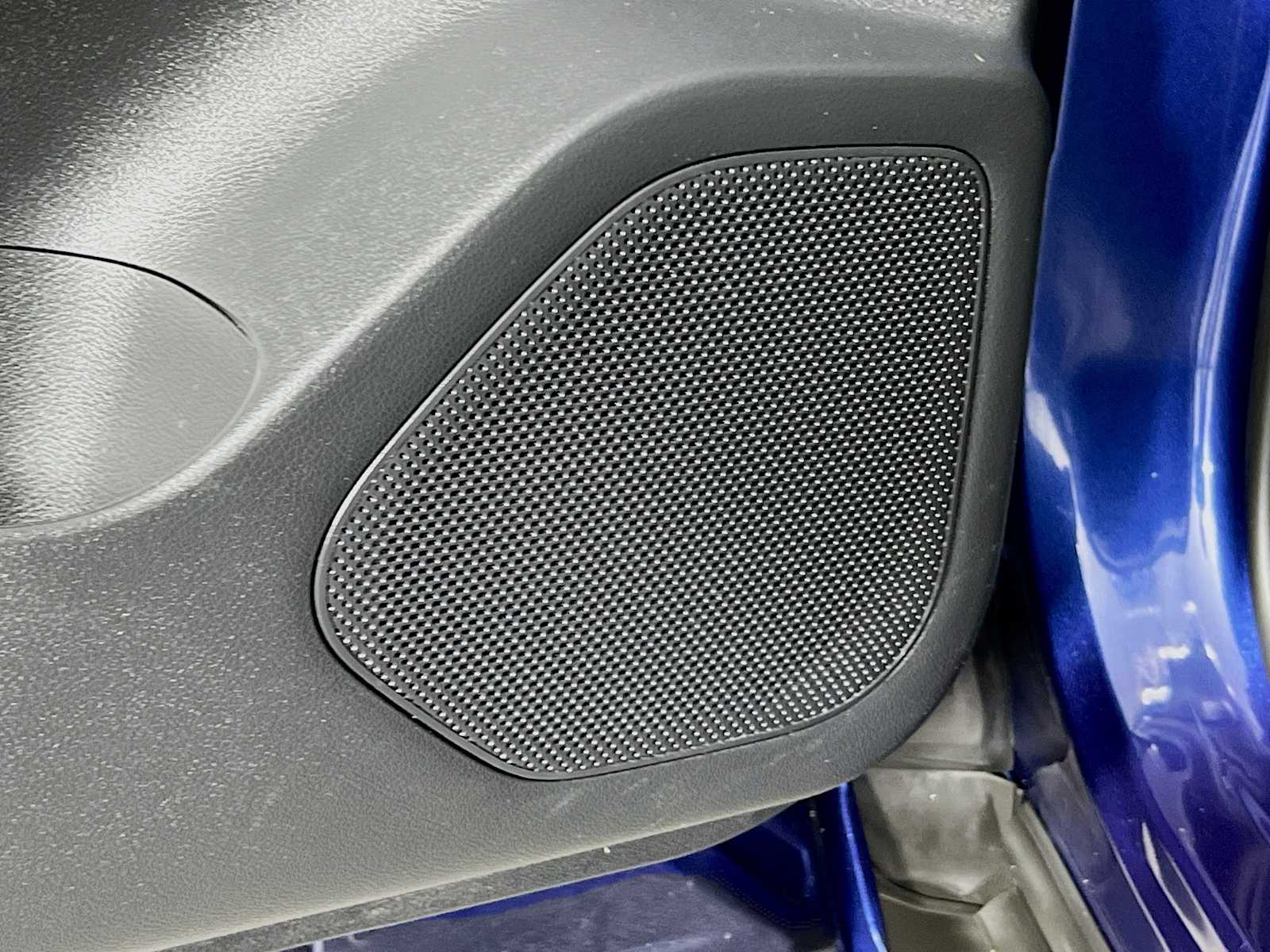 2023 Nissan Rogue SV photo 18