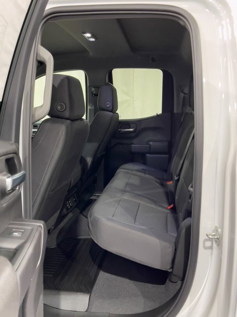2026 Chevrolet Silverado 1500 Custom photo 4