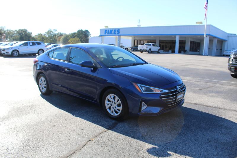 2019 Hyundai Elantra SE photo 4