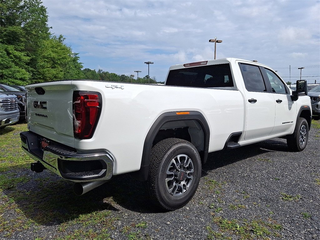 2025 Gmc Sierra 3500 HD Pro photo 3