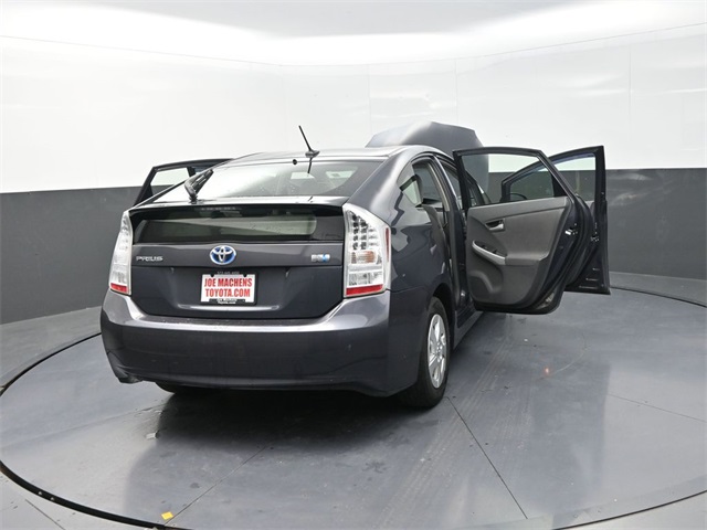 2010 Toyota Prius Two photo 39