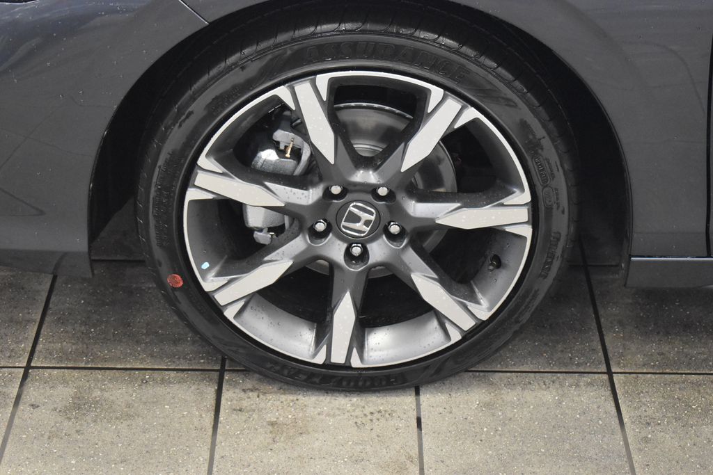 2026 Honda Civic Hybrid Sport Touring photo 7