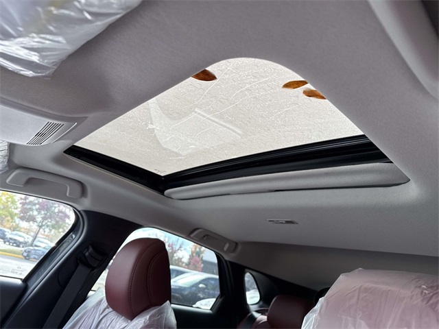 2026 Mazda CX-30 2.5 S Carbon photo 4