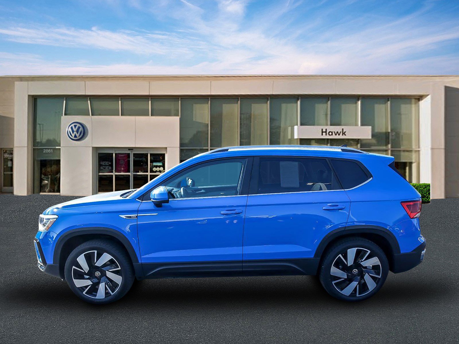 2024 VOLKSWAGEN TAOS - Image 4