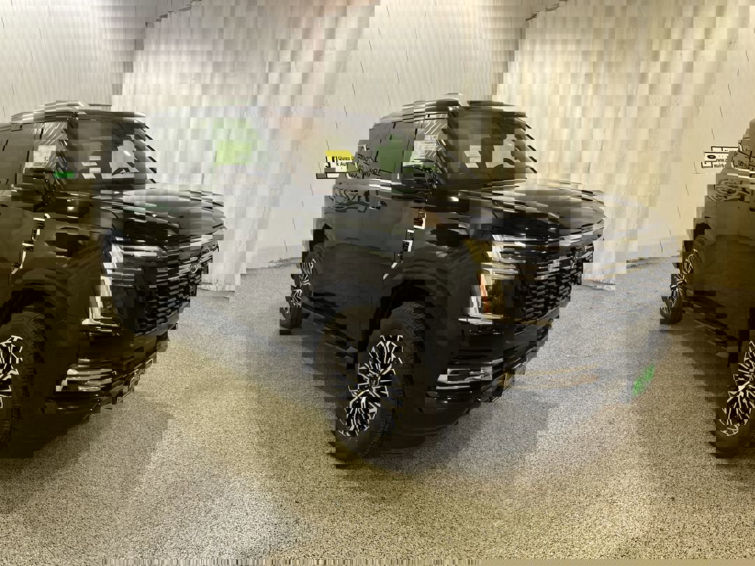 2026 Nissan Armada SL's photo