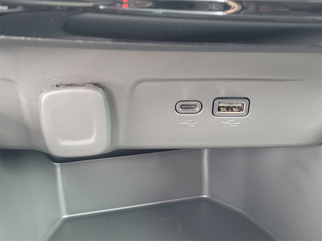 2026 Chevrolet Trax LT photo 11