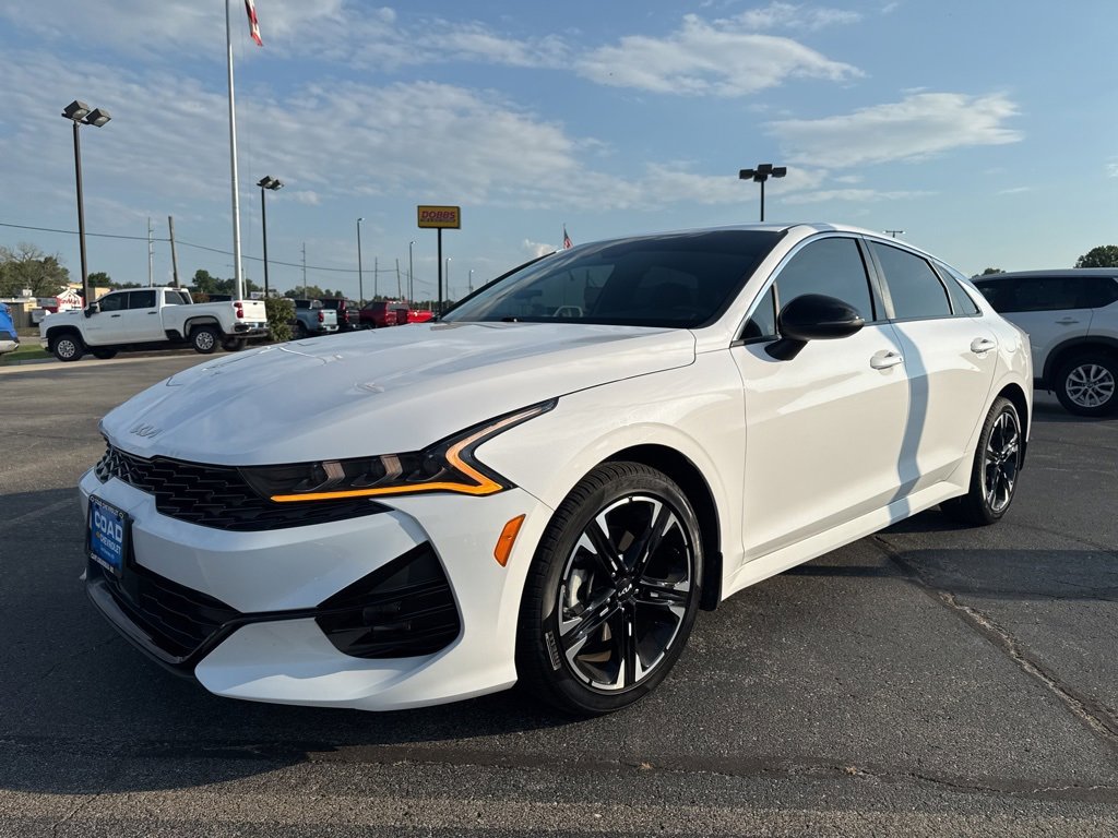 2023 Kia K5 GT-Line photo 6