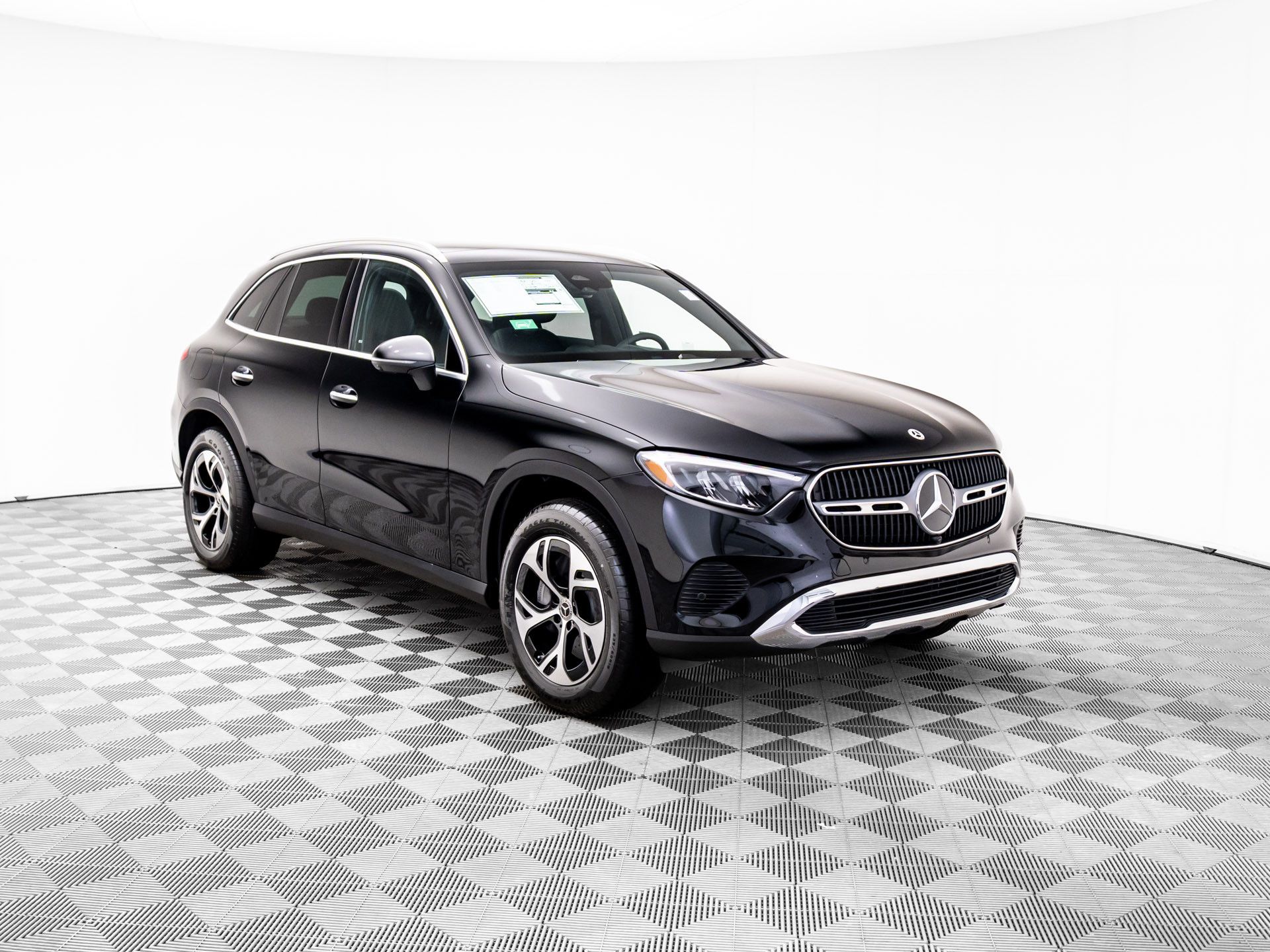 2026 Mercedes Benz GLC 350e 4MATIC photo 7