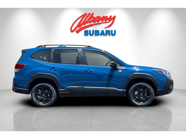 2025 Subaru Forester Wilderness photo 3