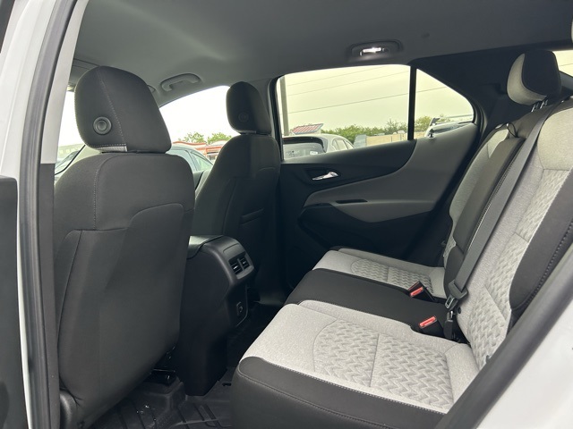 2024 Chevrolet Equinox LS photo 21