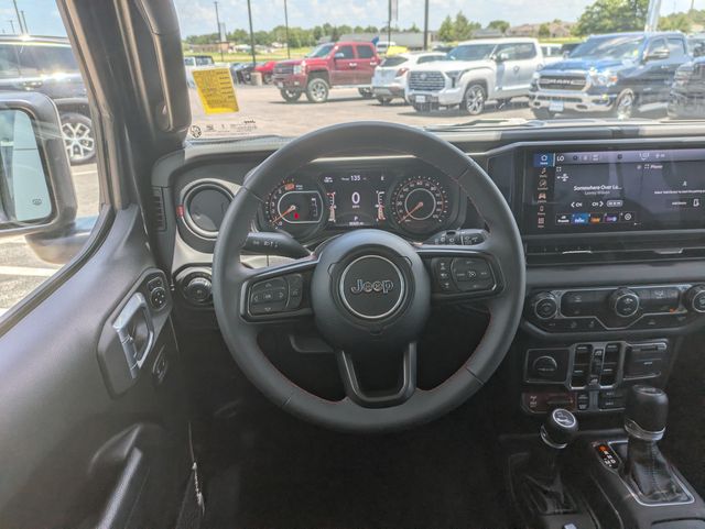 2024 Jeep Wrangler Rubicon photo 12