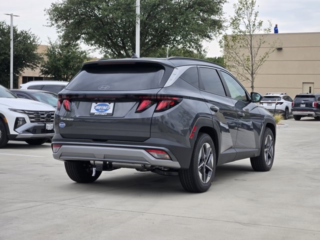 2026 Hyundai Tucson SEL photo 3