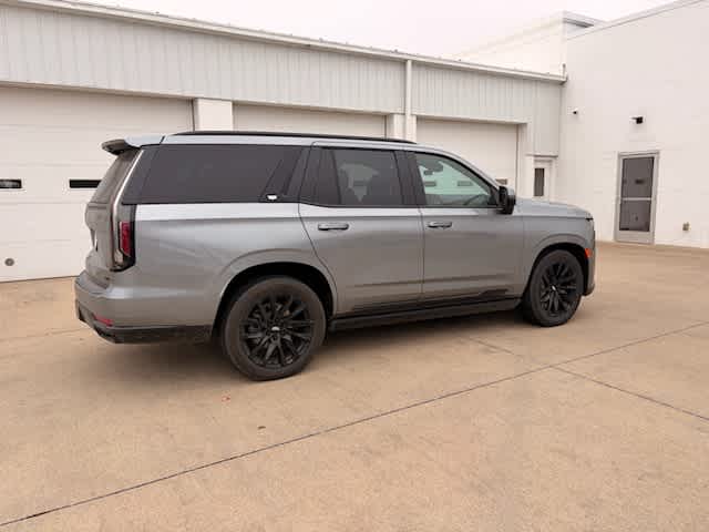 2024 Cadillac Escalade Sport photo 2
