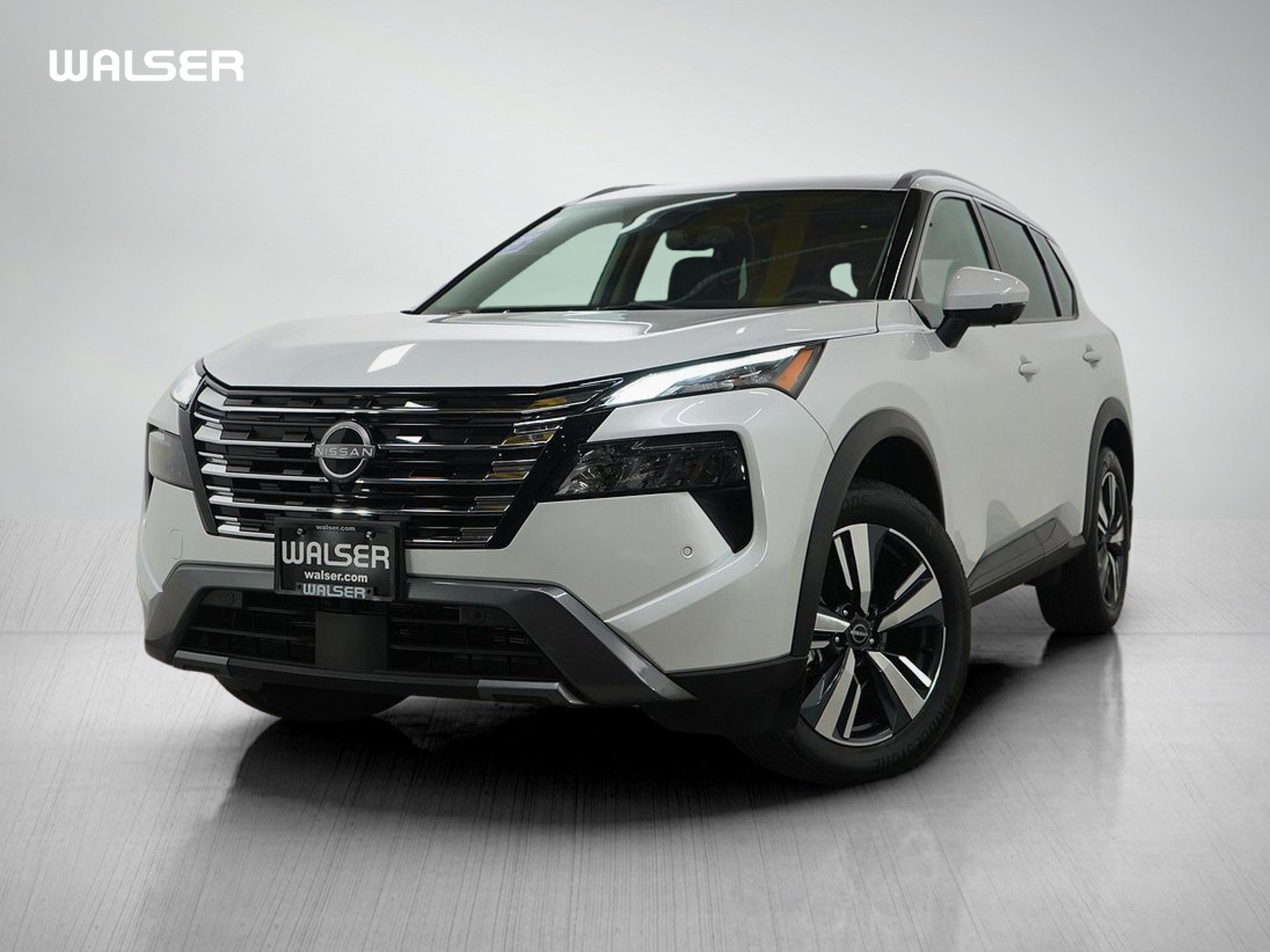 2024 Nissan Rogue SL's photo