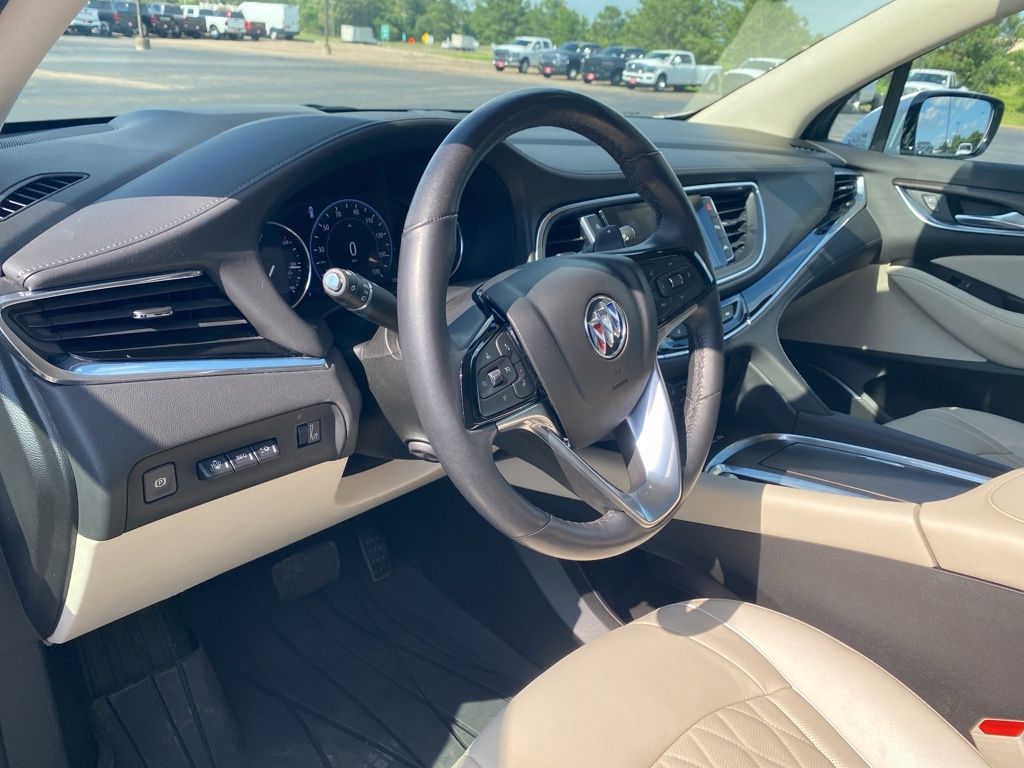 2022 Buick Enclave Avenir photo 13
