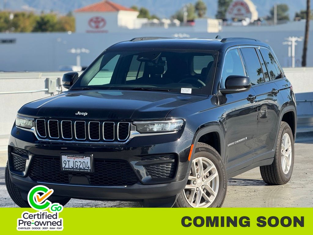 2025 Jeep Grand Cherokee Laredo's photo