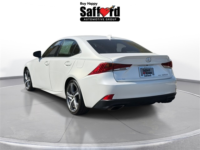 2017 Lexus IS 300 photo 6