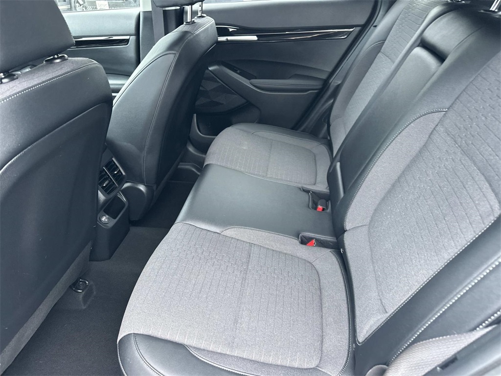 2023 Kia Seltos S photo 12