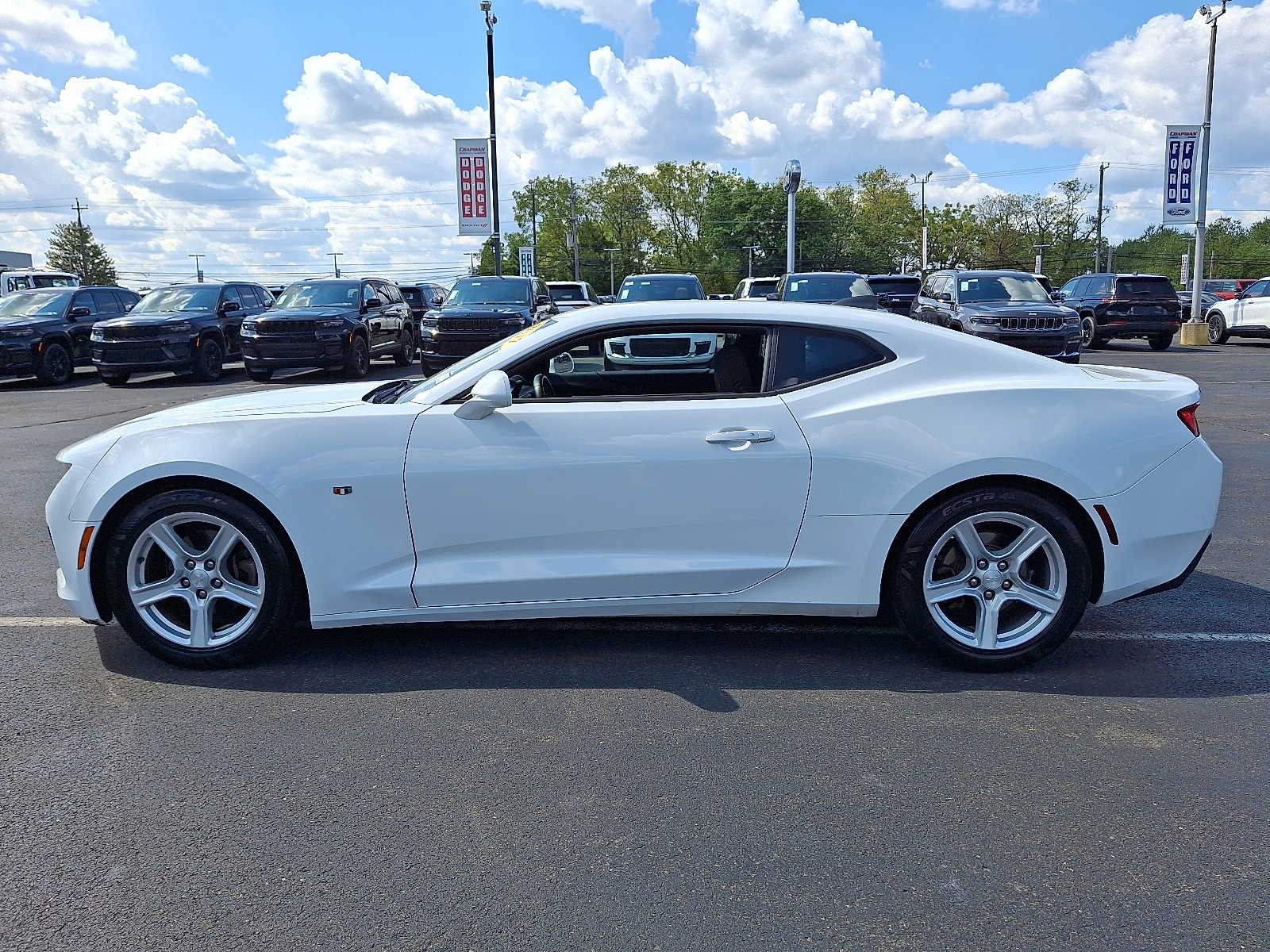 2017 Chevrolet Camaro 1LT photo 4