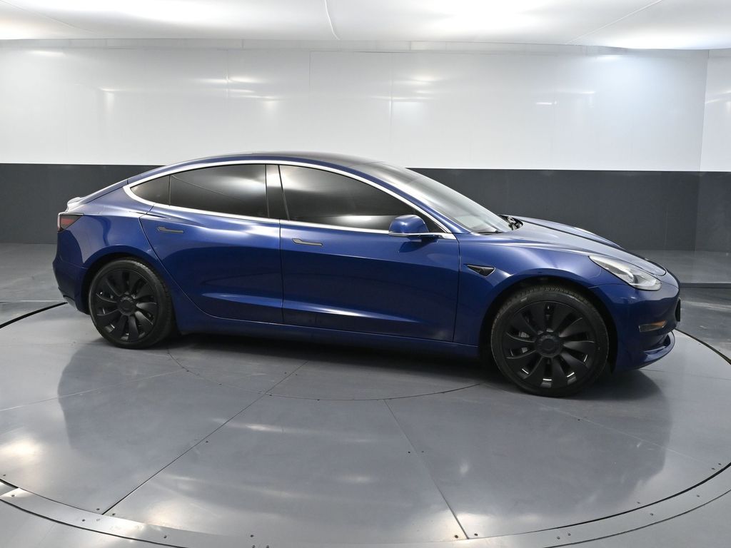 2018 Tesla Model 3 Long Range photo 3