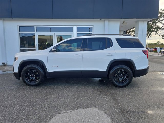 2022 Gmc Acadia AT4 photo 2