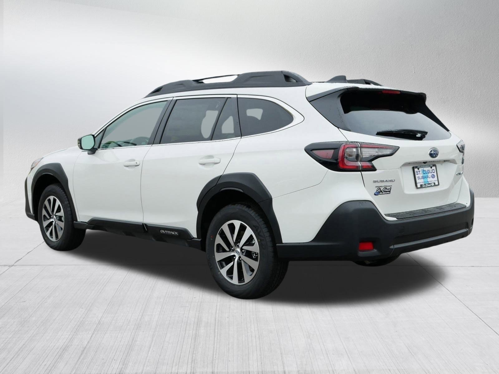 2025 Subaru Outback Premium photo 2