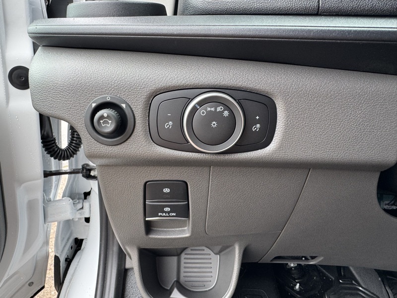 2024 Ford Transit photo 15