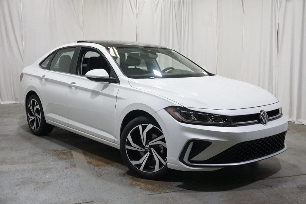 2025 Volkswagen Jetta 1.5T SEL photo 2