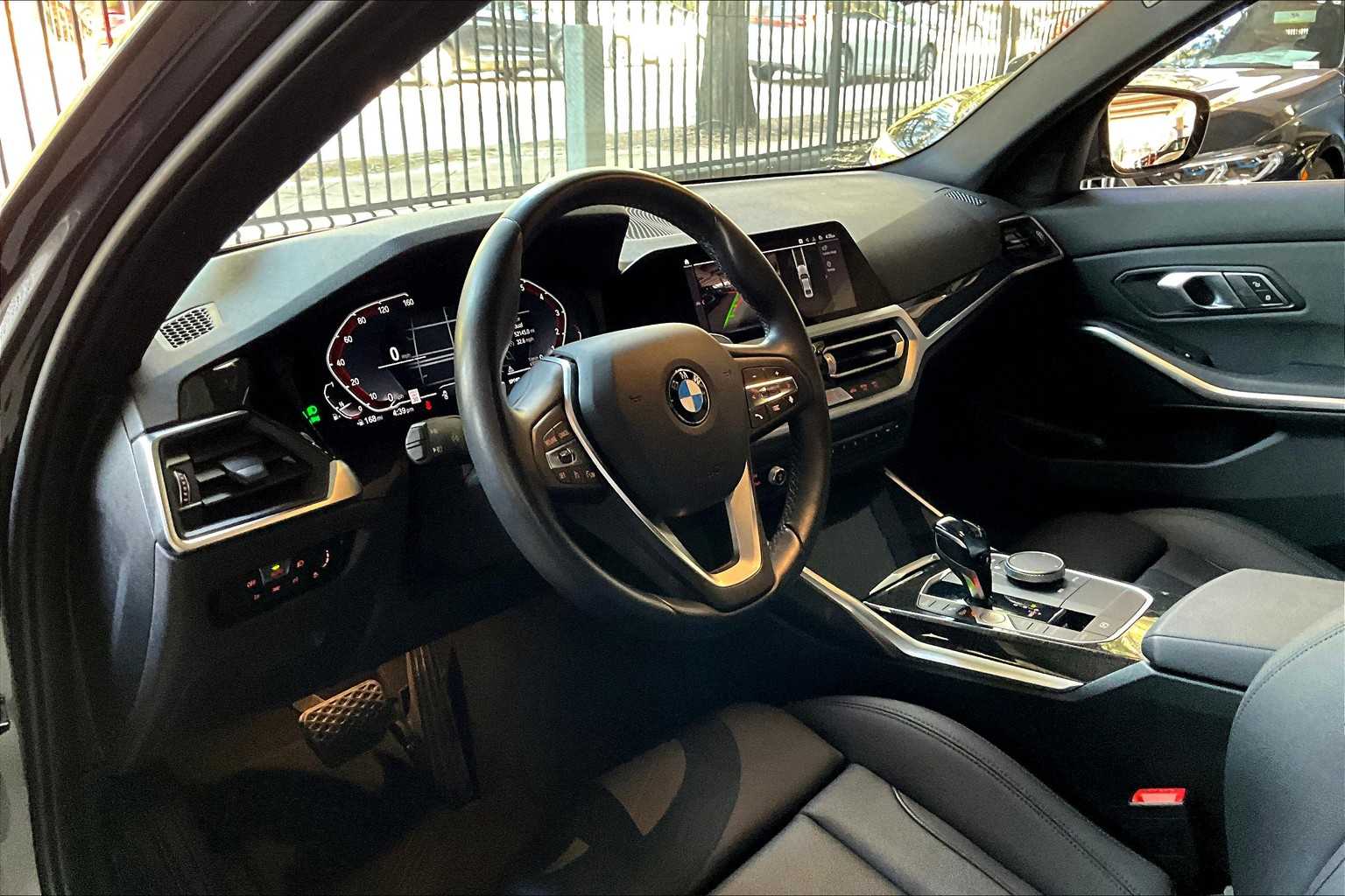 2021 Bmw 330i photo 17