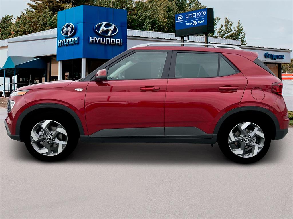 2025 Hyundai Venue SEL photo 3
