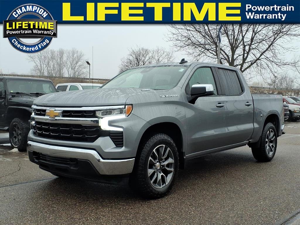 2025 Chevrolet Silverado 1500 LT's photo