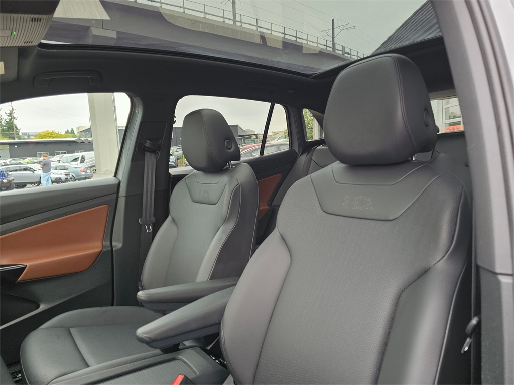 2021 Volkswagen ID.4 Pro S Gradient photo 23
