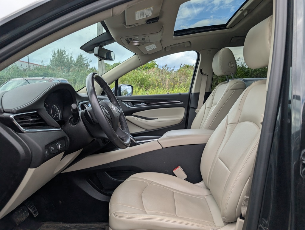 2021 Buick Enclave Essence photo 7