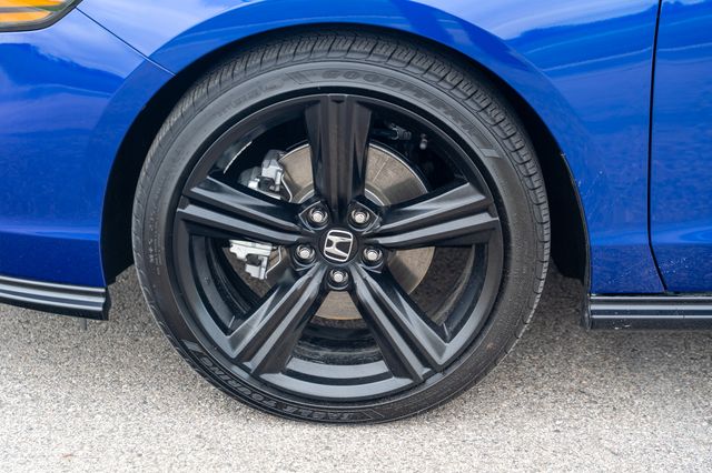 2025 Honda Accord Hybrid Sport-L photo 10