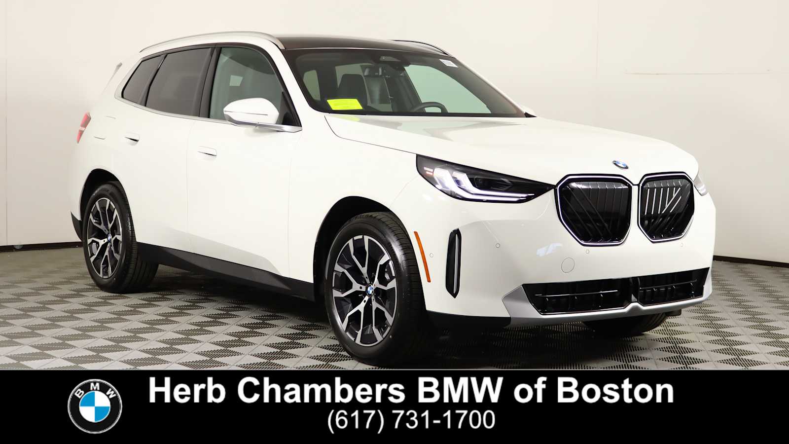 2025 BMW X3 30's photo