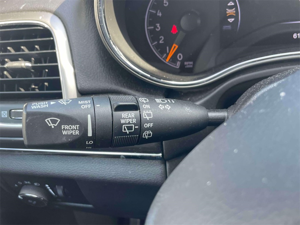 2019 Jeep Grand Cherokee Limited photo 22