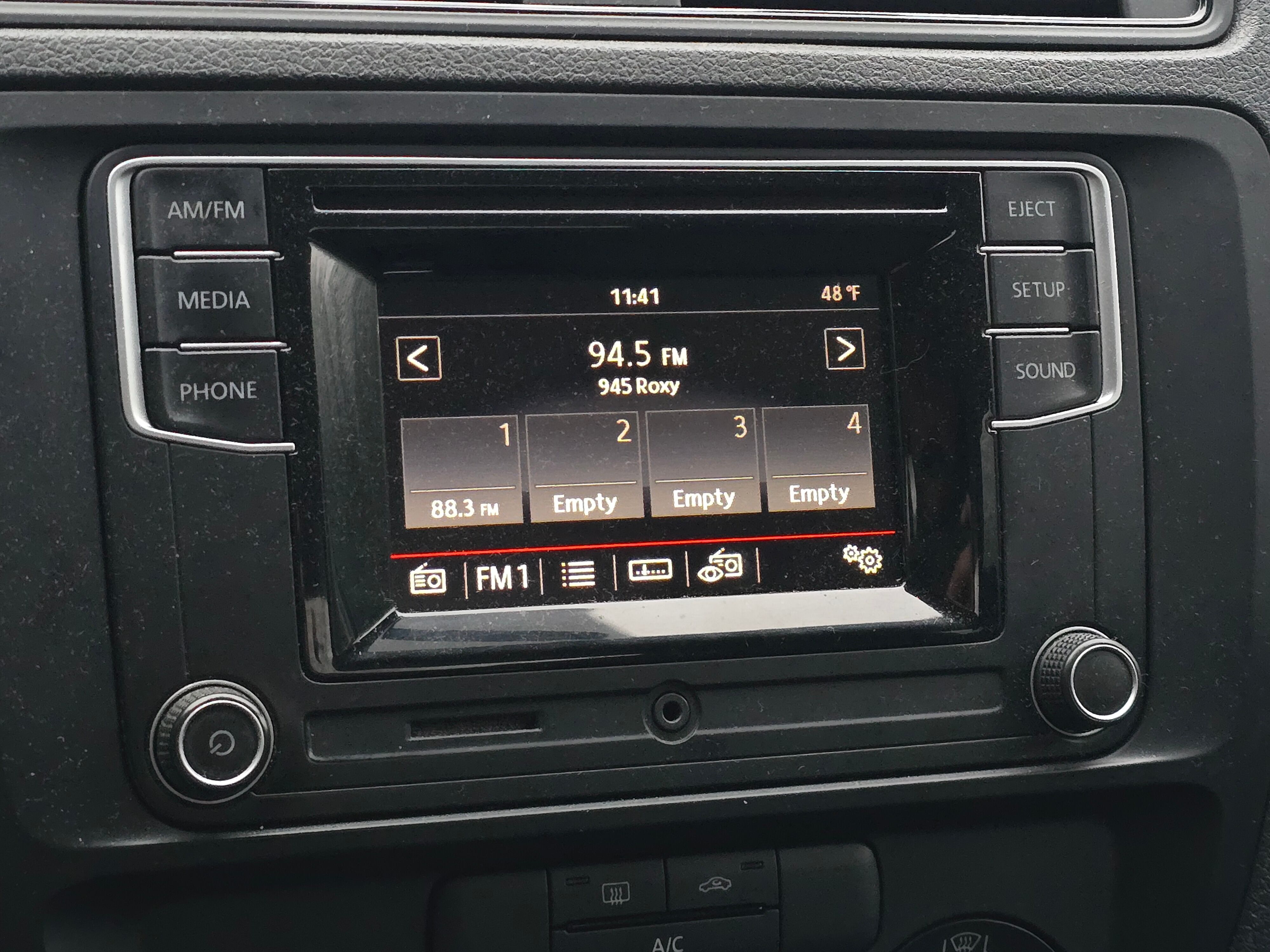 2016 Volkswagen Jetta 1.4T S photo 3