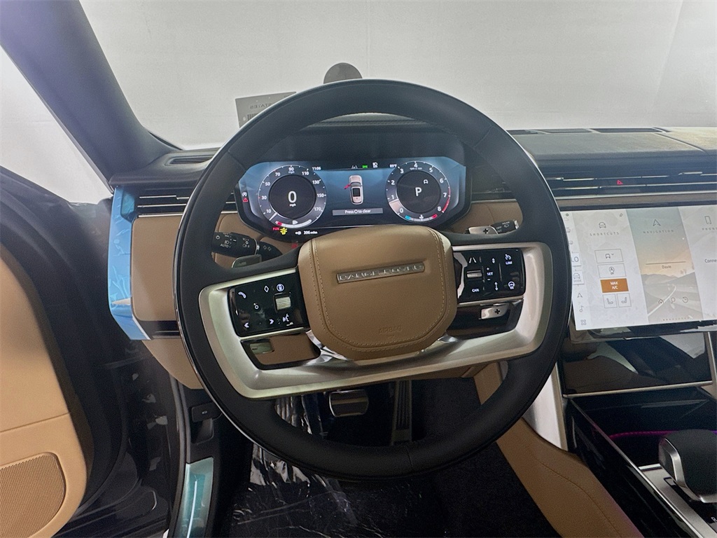 2025 Land Rover Range Rover SE photo 8